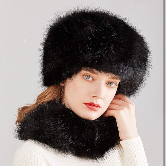 Russian Style Faux Fur Scarf and Hat Set - Picture 1 of 5
